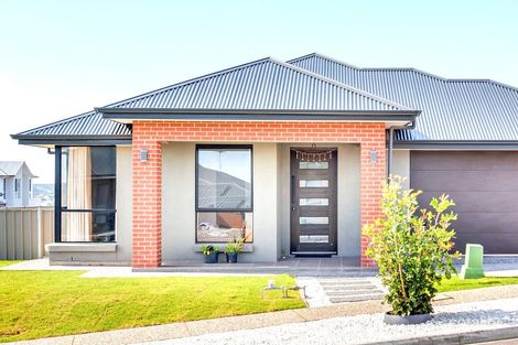 Contact Agent For Address, Seaford Heights, SA 5169