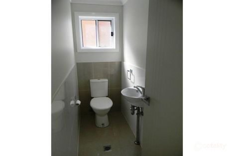 Property photo of 18 Singleton Street Horningsea Park NSW 2171
