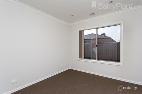 Property photo of 14 Oberon Street Point Cook VIC 3030