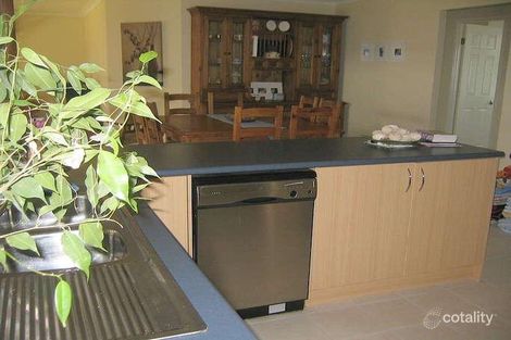 Property photo of 6 Stirling Crescent Fletcher NSW 2287