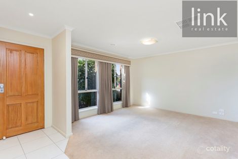 Property photo of 72 Robbins Drive East Albury NSW 2640
