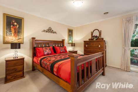 Property photo of 15 Pinjara Lane Bundoora VIC 3083