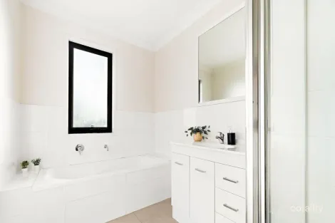 Property photo of 4/698-700 Kingston Road Loganlea QLD 4131
