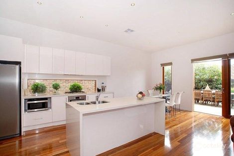 Property photo of 55 Hinkler Road Glen Waverley VIC 3150