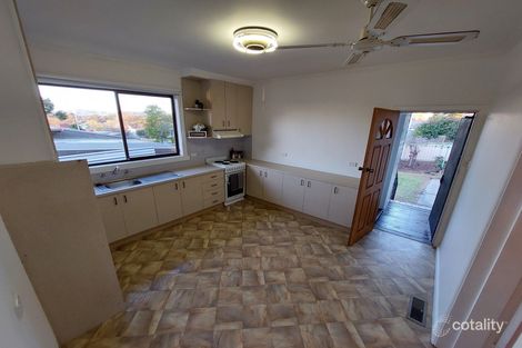 Property photo of 5 Chisholm Crescent Seymour VIC 3660