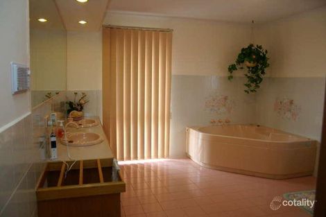 Property photo of 5 Bromage Court Wantirna South VIC 3152