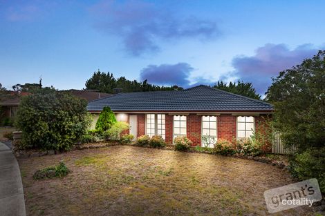 Property photo of 4 Tilba Court Berwick VIC 3806