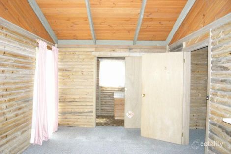 Property photo of 60 Braeside Drive Launching Place VIC 3139