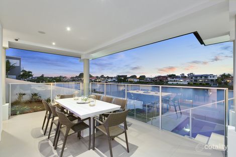 Property photo of 127 Sir Bruce Small Boulevard Benowa QLD 4217