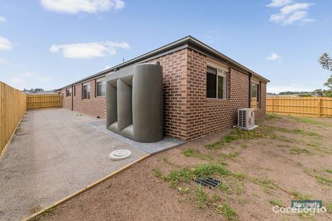 Property photo of 5 Gary Avenue Drouin VIC 3818