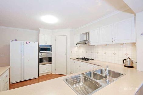 Property photo of 8 Mackie Close Hamlyn Heights VIC 3215