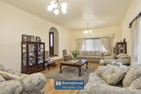 94 Whalley Dr, Wheelers Hill, VIC 3150