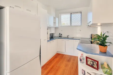 Property photo of 3/41 Cameron Street Fairfield QLD 4103