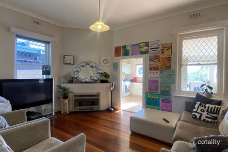 22 Barnard Gr, Kew, VIC 3101