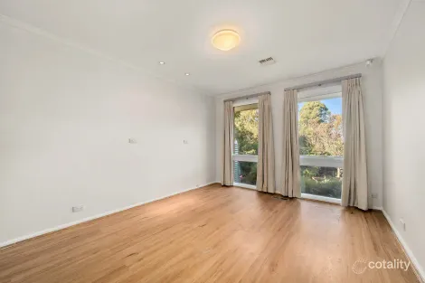 Property photo of 5 Sewell Place Macgregor ACT 2615