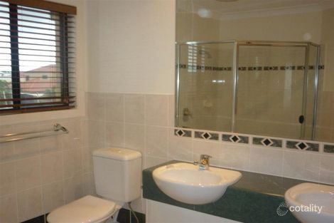 Property photo of 20 Ken Crescent Helensvale QLD 4212