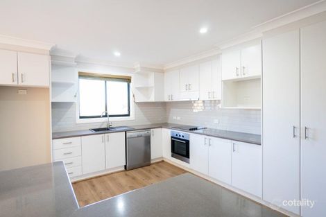 Property photo of 23 Lister Drive Orange NSW 2800