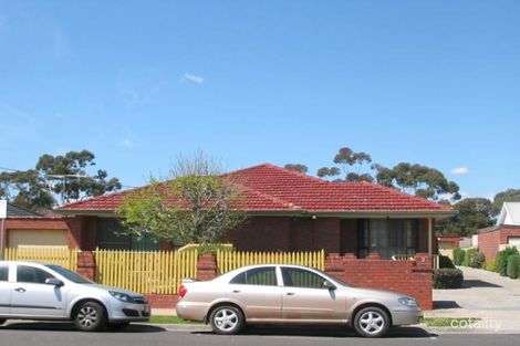 2/2 Oshannassy St, Essendon North, VIC 3041