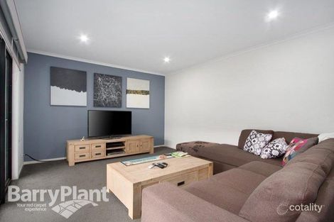 Property photo of 25 Hammond Crescent Officer VIC 3809