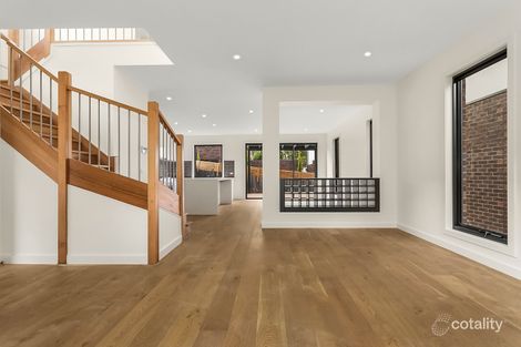 Property photo of 2/294 Waiora Road Macleod VIC 3085