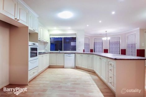 Property photo of 11 Genoa Grove Pakenham VIC 3810