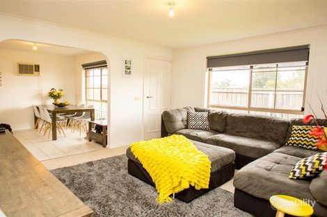 Property photo of 1/4 Kyema Drive Lara VIC 3212