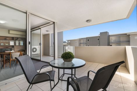 Property photo of 45/95 Clarence Road Indooroopilly QLD 4068