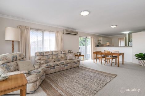 Property photo of 27/30 Lindeman Place Eight Mile Plains QLD 4113