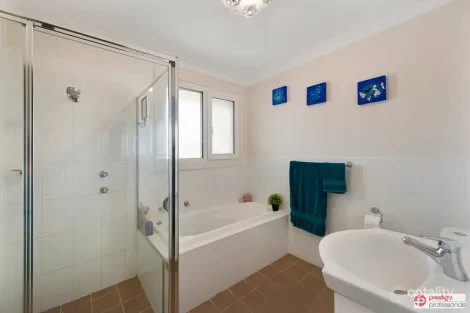 Property photo of 8/170 Glenfield Road Casula NSW 2170