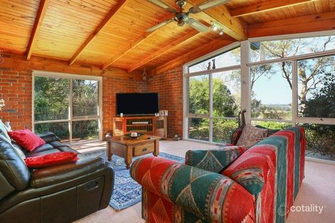 Property photo of 31-33 Banool Crescent Mount Eliza VIC 3930