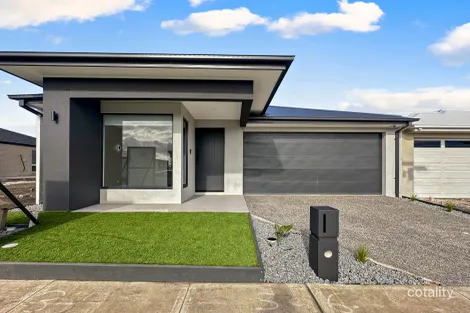 93 Brown Bvd, Donnybrook, VIC 3064