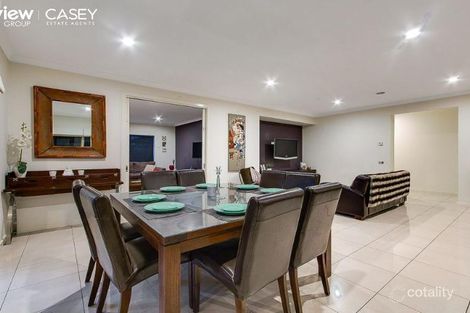 Property photo of 7 Eaglescliffe Crescent Cranbourne VIC 3977