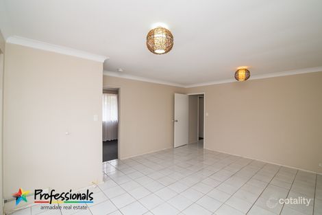 Property photo of 14A Huxley Court Camillo WA 6111