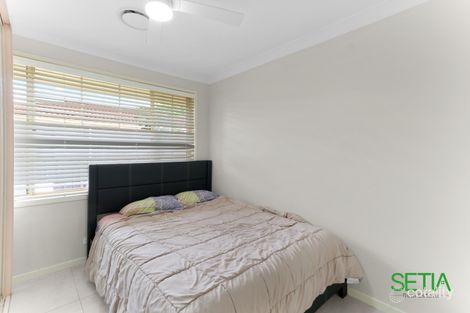 Property photo of 12 Cardinal Clancy Avenue Glendenning NSW 2761