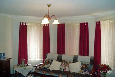 Property photo of 39 Sarah Ann Crescent Warnbro WA 6169