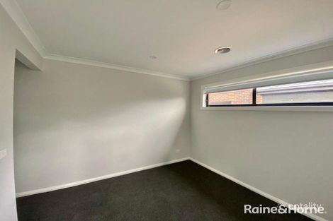 Property photo of 18 Polly Parade Tarneit VIC 3029