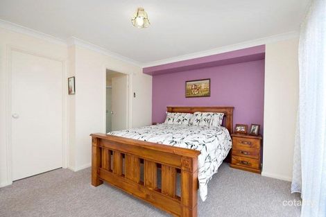 Property photo of 3 Melliodora Close Warabrook NSW 2304
