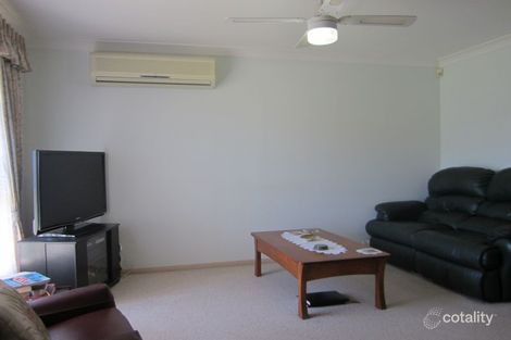 Property photo of 8 Renee Close Lake Haven NSW 2263