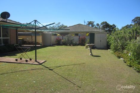 Property photo of 8 Renee Close Lake Haven NSW 2263