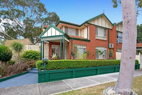 Property photo of 7 Scarborough Square Mont Albert North VIC 3129