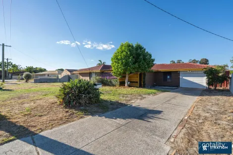 Property photo of 14 McNamara Drive Thornlie WA 6108
