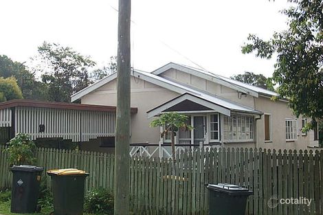 19 Dulwich Rd, Yeronga, QLD 4104