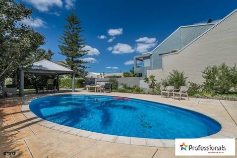 Property photo of 11/7 Brentham Street Leederville WA 6007