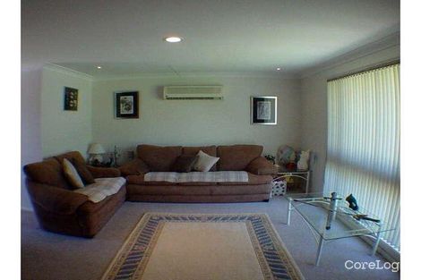 Property photo of 39 Gatehouse Circuit Werrington Downs NSW 2747