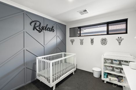 Property photo of 73 Pleasantview Parade Baldivis WA 6171