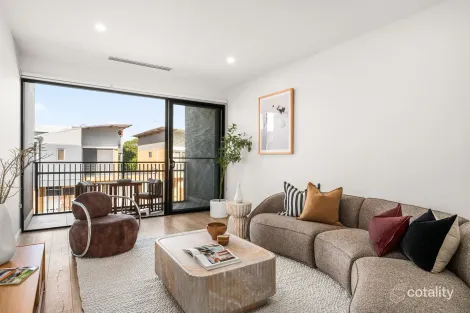 Property photo of 78 Vinrace Street Adelaide SA 5000