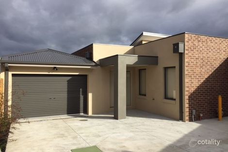 2/21 Travers St, Thomastown, VIC 3074