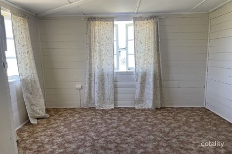 Property photo of 60-62 Moffatt Street Kaimkillenbun QLD 4406