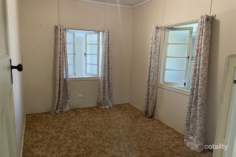 Property photo of 60-62 Moffatt Street Kaimkillenbun QLD 4406