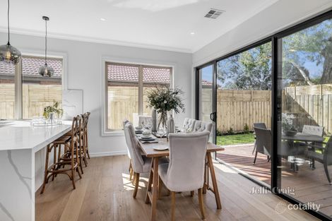 Property photo of 2/449 Highbury Road Burwood East VIC 3151